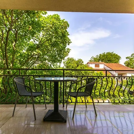 Apartman Mare *