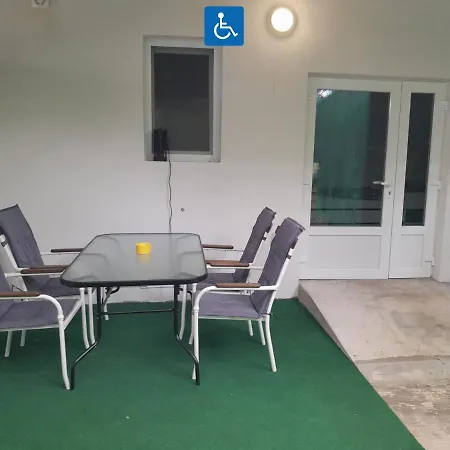 马雷公寓酒店 * 普拉